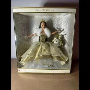 Barbie Special 2000 Edition Holiday Celebration Teresa Mattel #29081 NEW